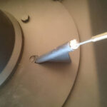 Hübriidkamin ja keraamilise keeduplaadiga pliit