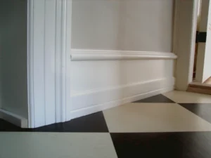 Kõrge põrandaliist Luxwood Historic H1