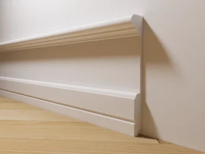 Kõrge põrandaliist LuxWood Historic H2